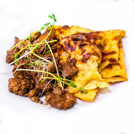 Kuracia pečeň s jablkami, domáce lokše