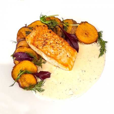 Losos s horčicovo-kôprovou omáčkou bylinkové zemiakové dukáty