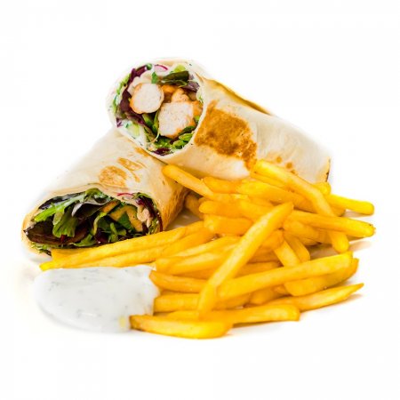 Kurací wrap so zeleninovým šalátom, hranolky, bylinkový dressing